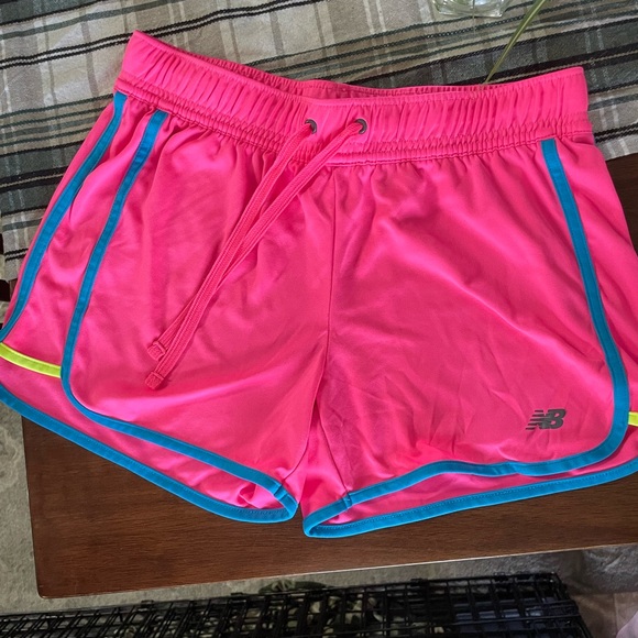 Hot pink New Balance shorts - Picture 2 of 3